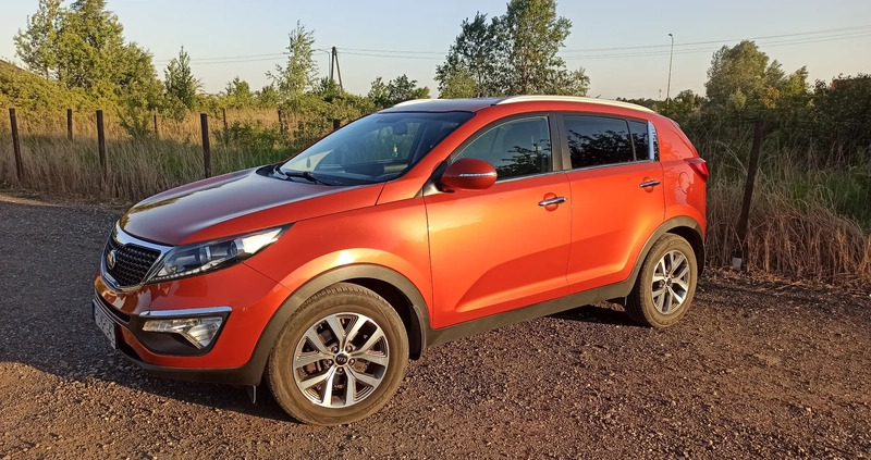 Kia Sportage cena 54800 przebieg: 135300, rok produkcji 2014 z Poznań małe 121
